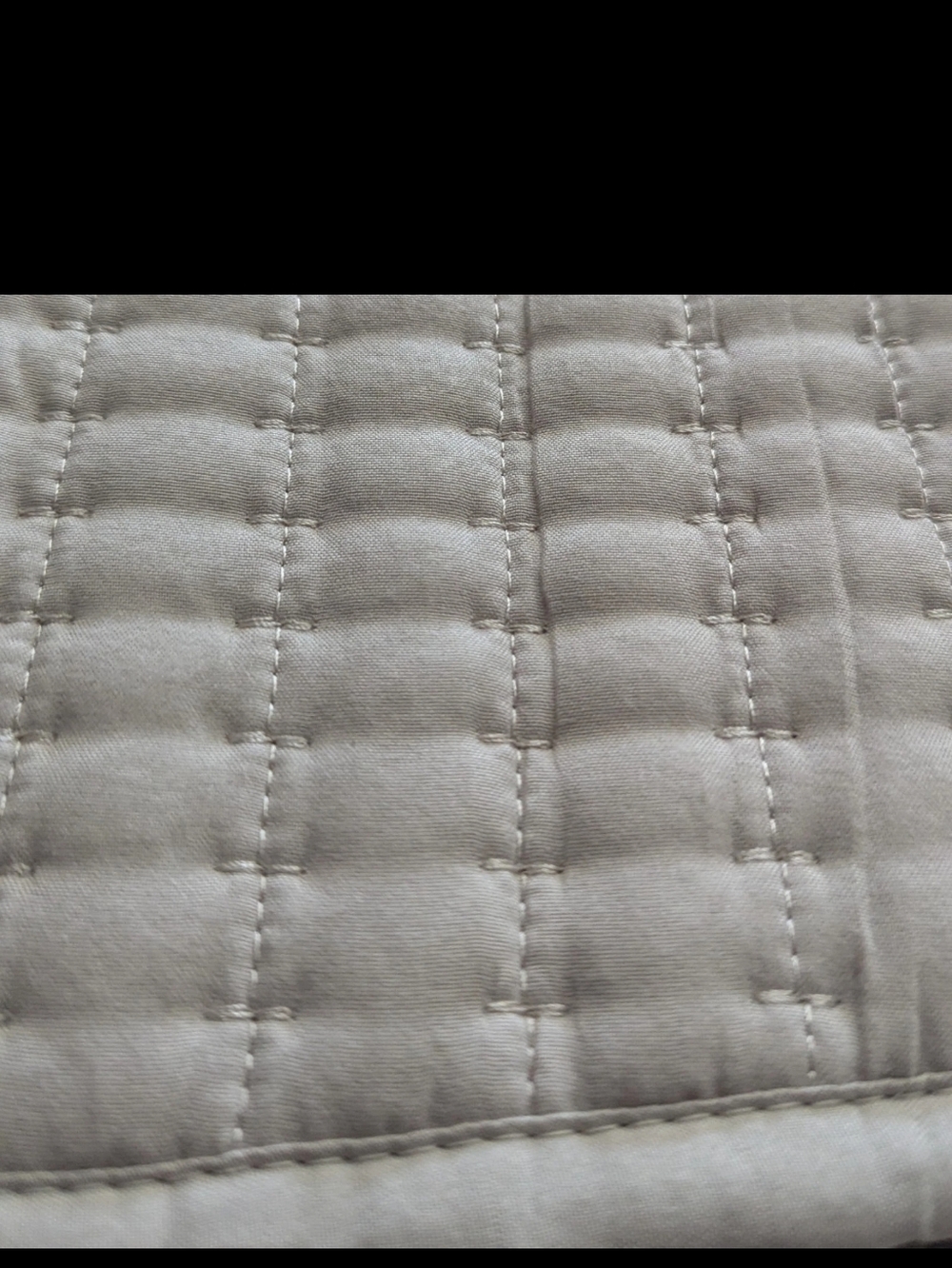 Hallmart King Size Bedspread Quilt 108"W x 92"L Neutral Beige Minimalist Bedding
